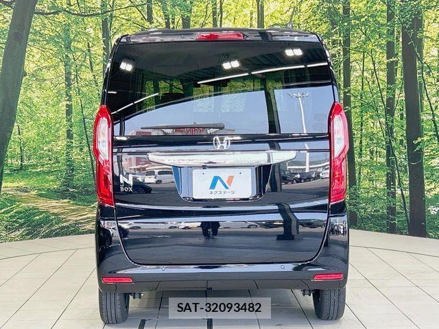Honda N BOX 2021-06 8208958-14