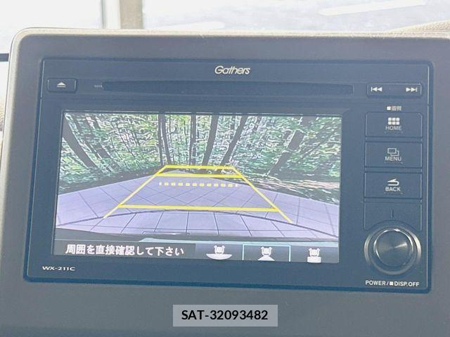 Honda N BOX 2021-06 8208958-3