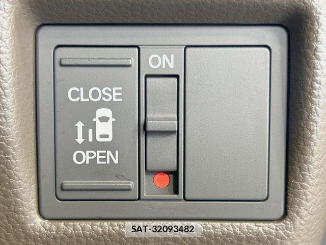Honda N BOX 2021-06 8208958-5