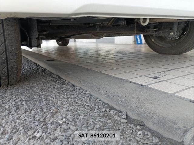 Honda N BOX 2024-02 8208963-9