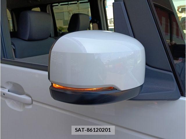Honda N BOX 2024-02 8208963-5