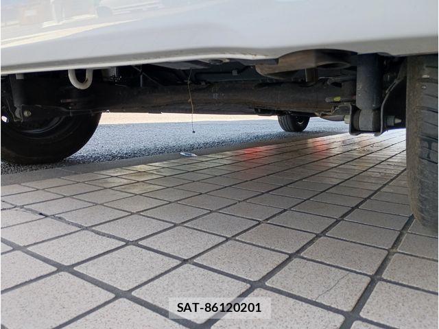 Honda N BOX 2024-02 8208963-8
