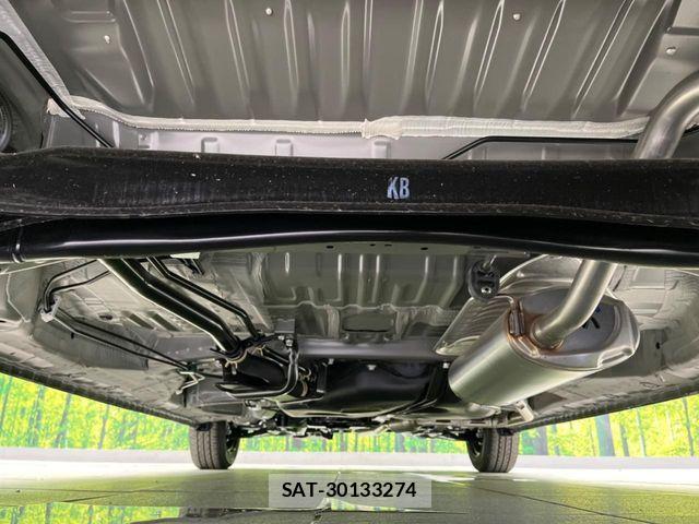 Honda N BOX 2026-03 8208921-18