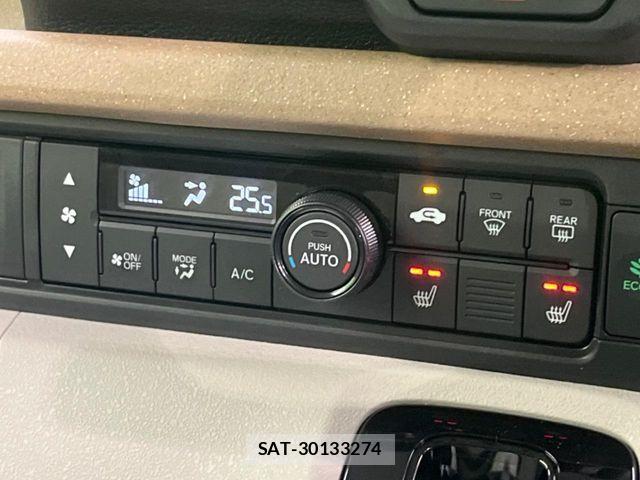 Honda N BOX 2026-03 8208921-6