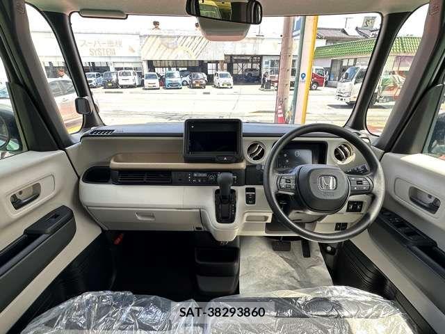 Honda N BOX 2026-02 8208910-6
