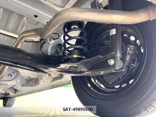 Honda N BOX 2025-10 8208914-18