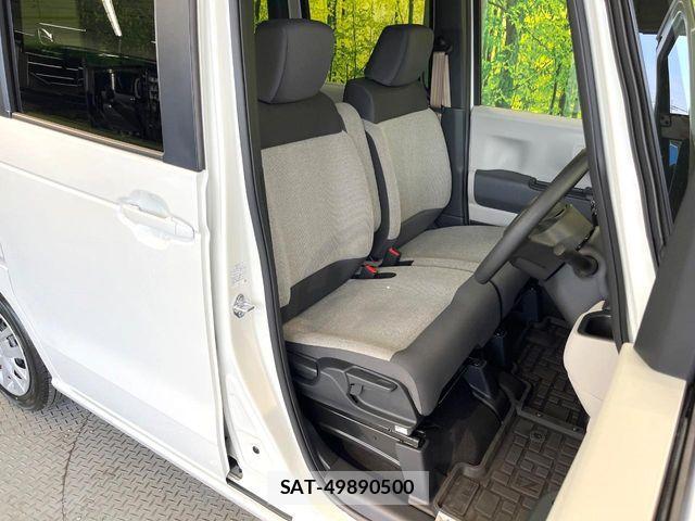 Honda N BOX 2025-10 8208914-7