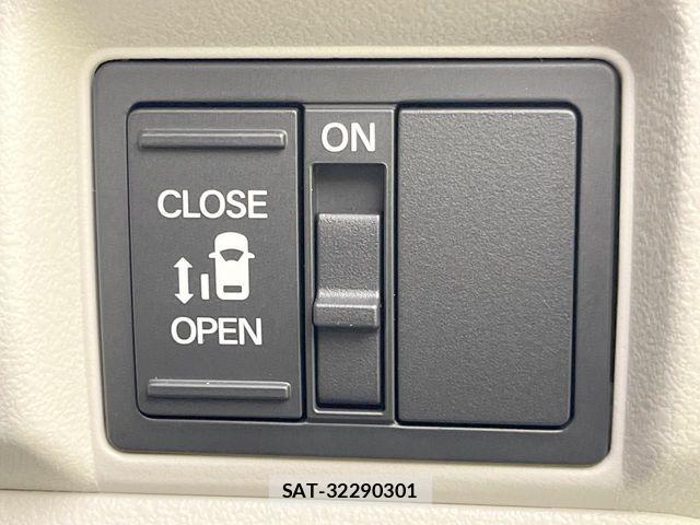 Honda N BOX 2026-06 8230972-2