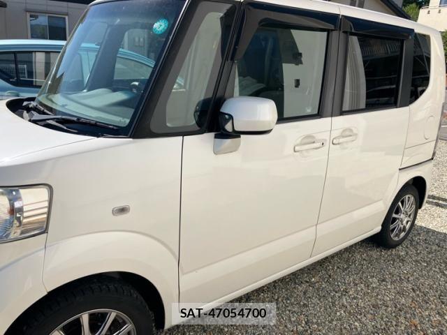 Honda N BOX 2012-01 8230990-8