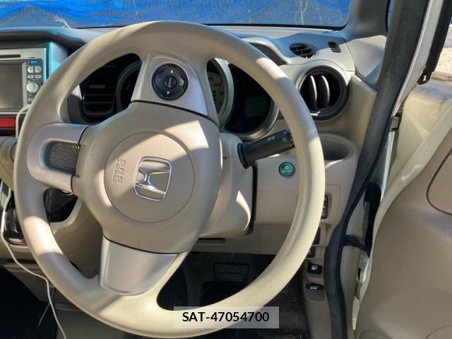 Honda N BOX 2012-01 8230990-12