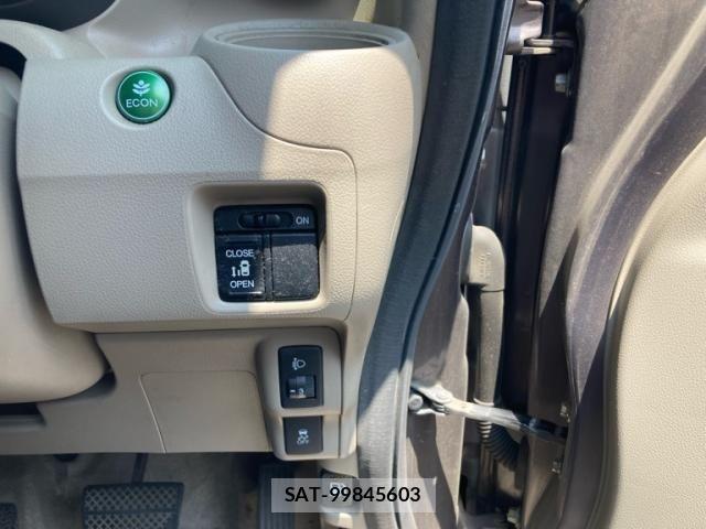 Honda N BOX 2012-10 8230988-17