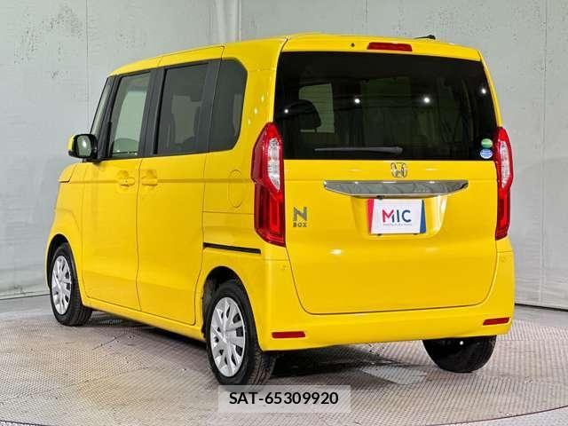 Honda N BOX 2018-03 8230980-6