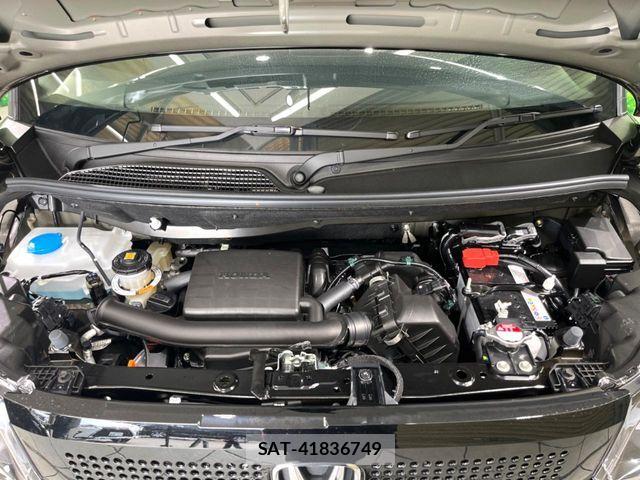 Honda N BOX 2026-06 8230971-17