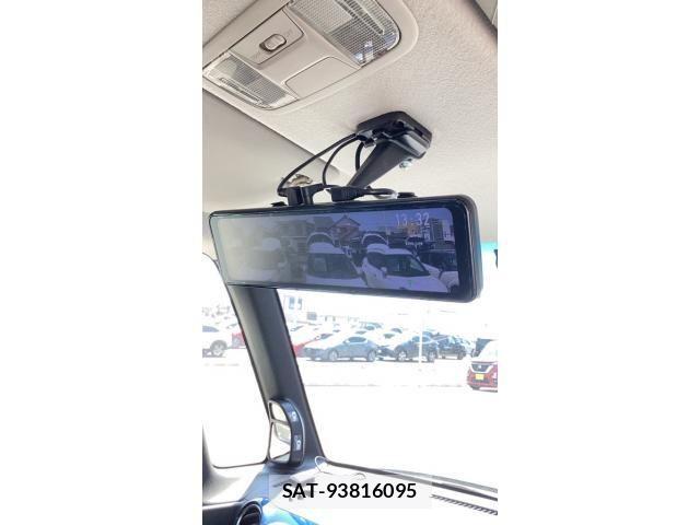 Honda N BOX 2014-03 8230986-13