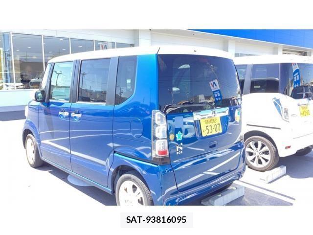 Honda N BOX 2014-03 8230986-2