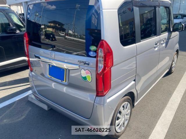 Honda N BOX 2020-10 8230982-1