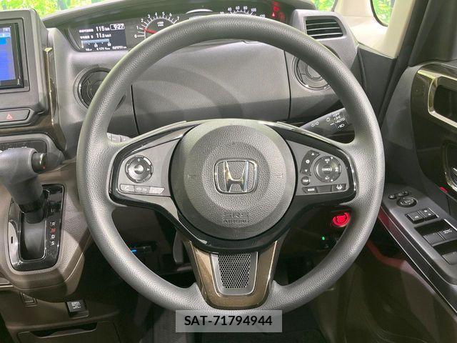 Honda N BOX 2022-02 8230973-10