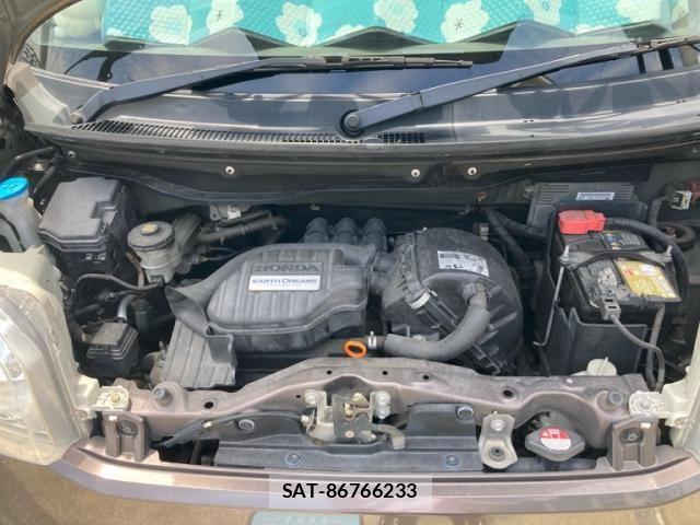 Honda N BOX 2012-02 8230992-11