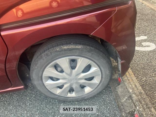 Honda N BOX 2015-09 8230987-6