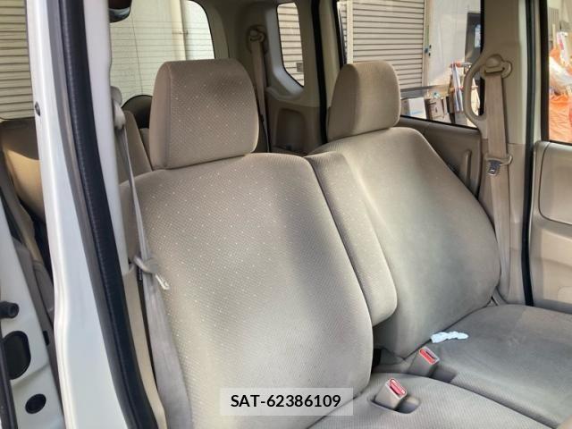 Honda N BOX 2012-06 8230996-11