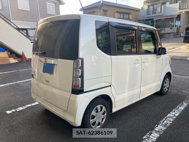 Honda N BOX 2012-06 8230996-2