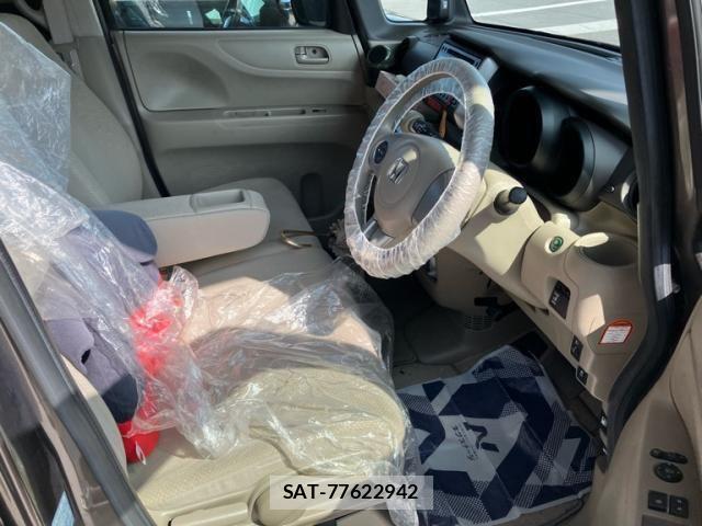 Honda N BOX 2014-02 8230994-11
