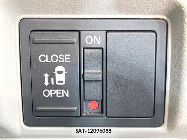 Honda N BOX 2024-12 8230975-4