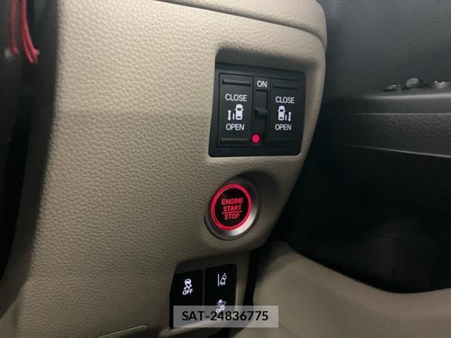 Honda N BOX 2019-12 8230981-10