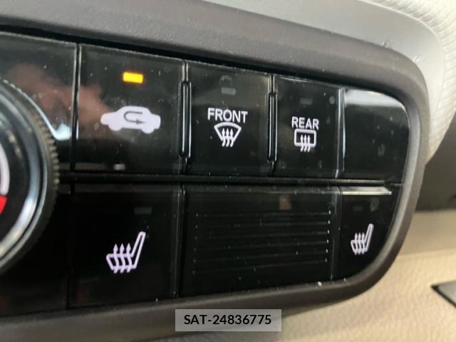 Honda N BOX 2019-12 8230981-16