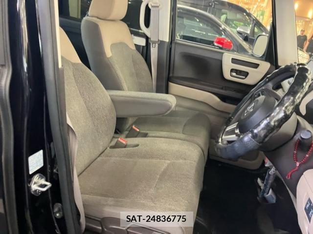 Honda N BOX 2019-12 8230981-5