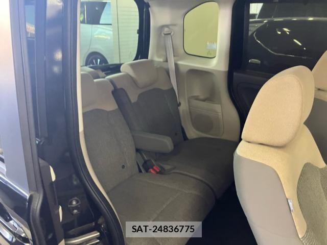 Honda N BOX 2019-12 8230981-6