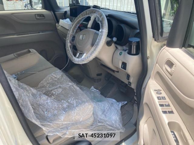 Honda N BOX 2012-10 8246072-10