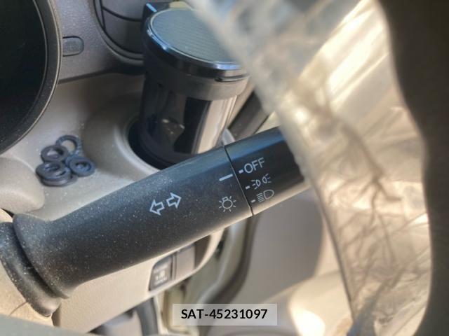 Honda N BOX 2012-10 8246072-18