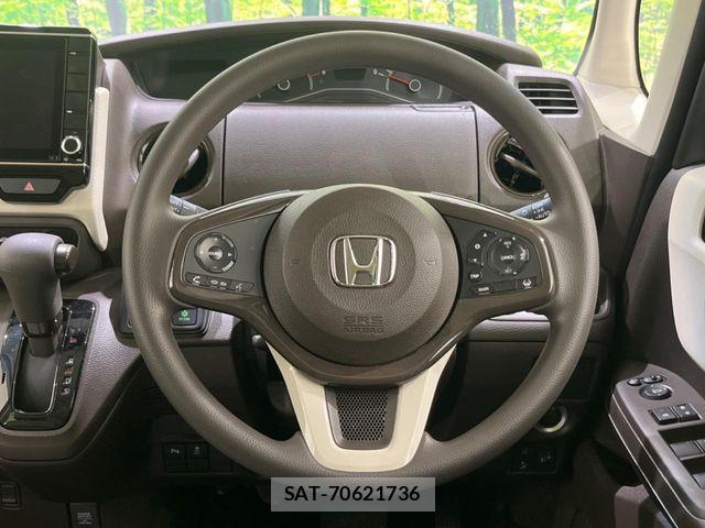 Honda N BOX 2022-11 8246039-10