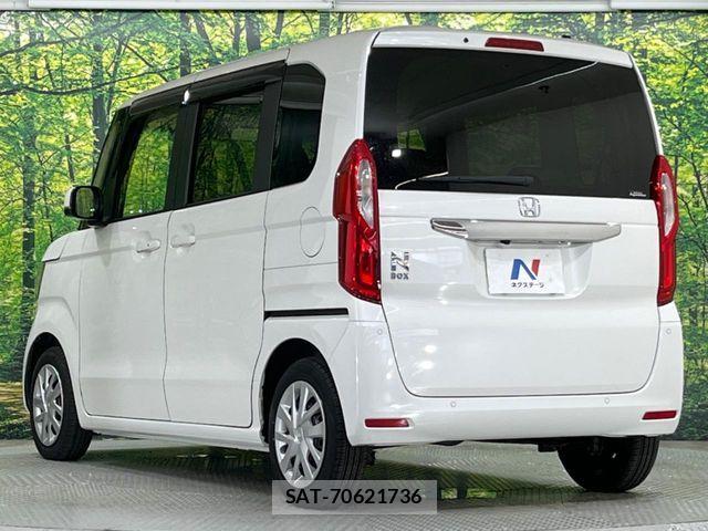 Honda N BOX 2022-11 8246039-16