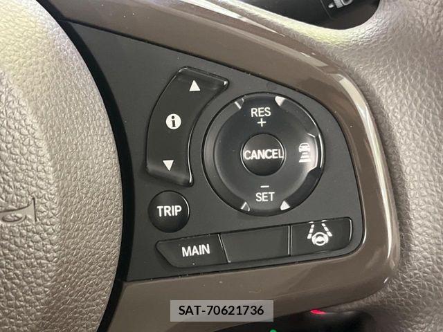 Honda N BOX 2022-11 8246039-5