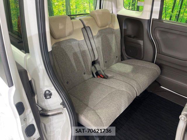 Honda N BOX 2022-11 8246039-8