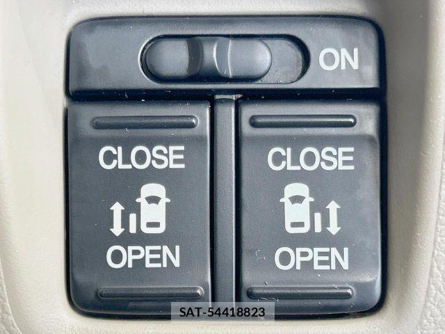 Honda N BOX 2012-03 8246066-5