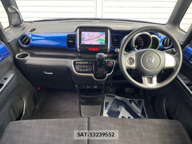 Honda N BOX 2016-04 8246060-1