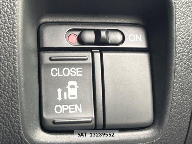 Honda N BOX 2016-04 8246060-5