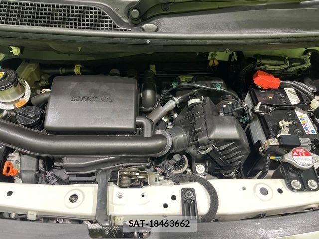 Honda N BOX 2021-07 8246055-18