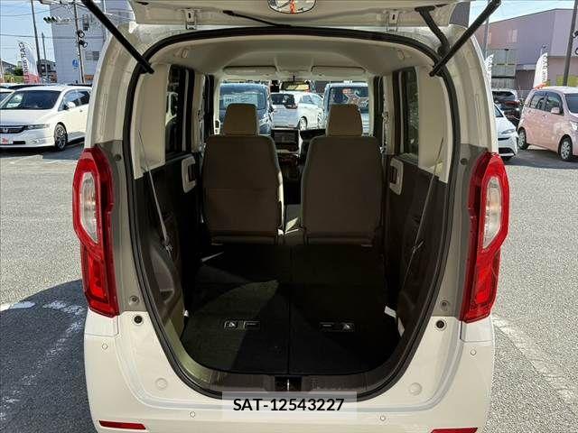 Honda N BOX 2021-06 8246054-20