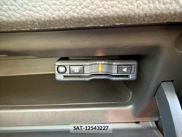 Honda N BOX 2021-06 8246054-6