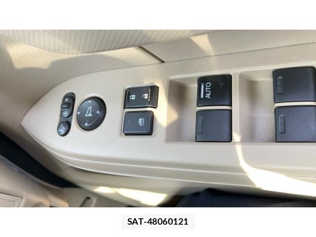 Honda N BOX 2020-10 8246053-11