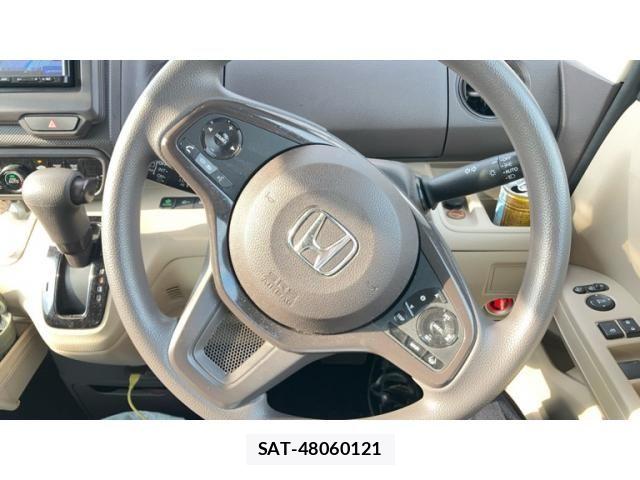 Honda N BOX 2020-10 8246053-12