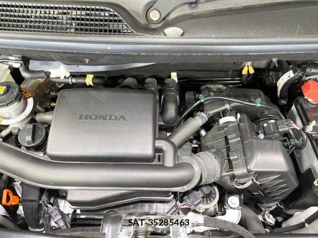 Honda N BOX 2023-12 8246028-17