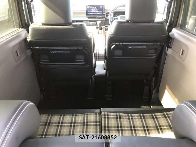 Honda N BOX 2025-07 8246029-13