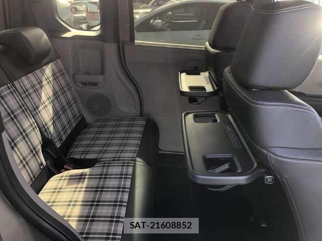 Honda N BOX 2025-07 8246029-14