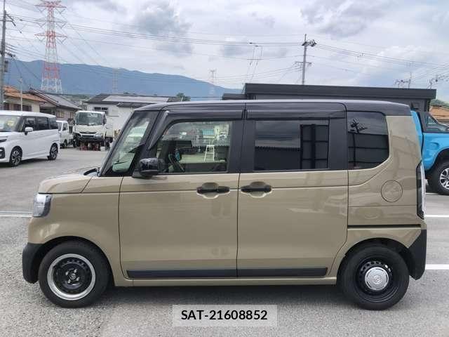 Honda N BOX 2025-07 8246029-3