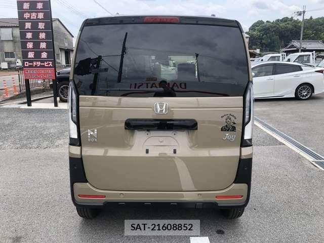 Honda N BOX 2025-07 8246029-5